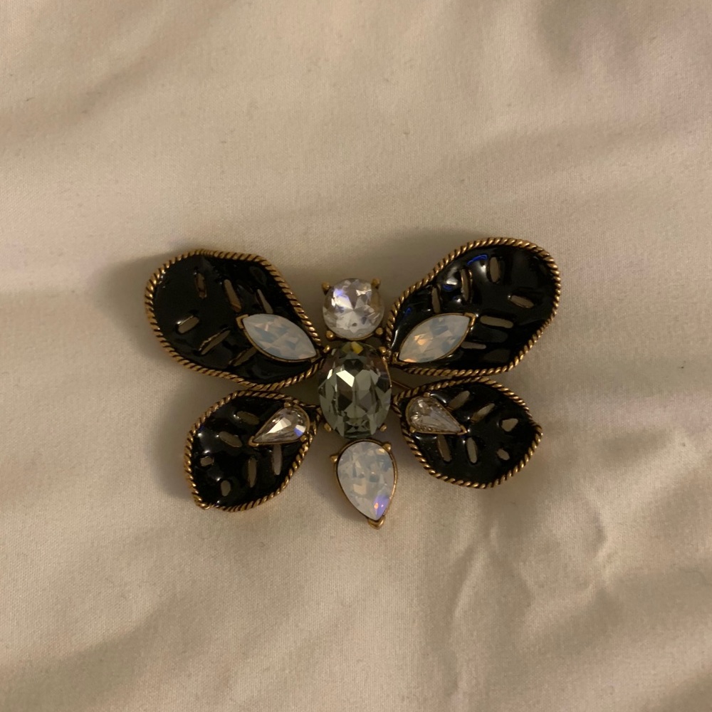 Gorgeous Brooch butterfly